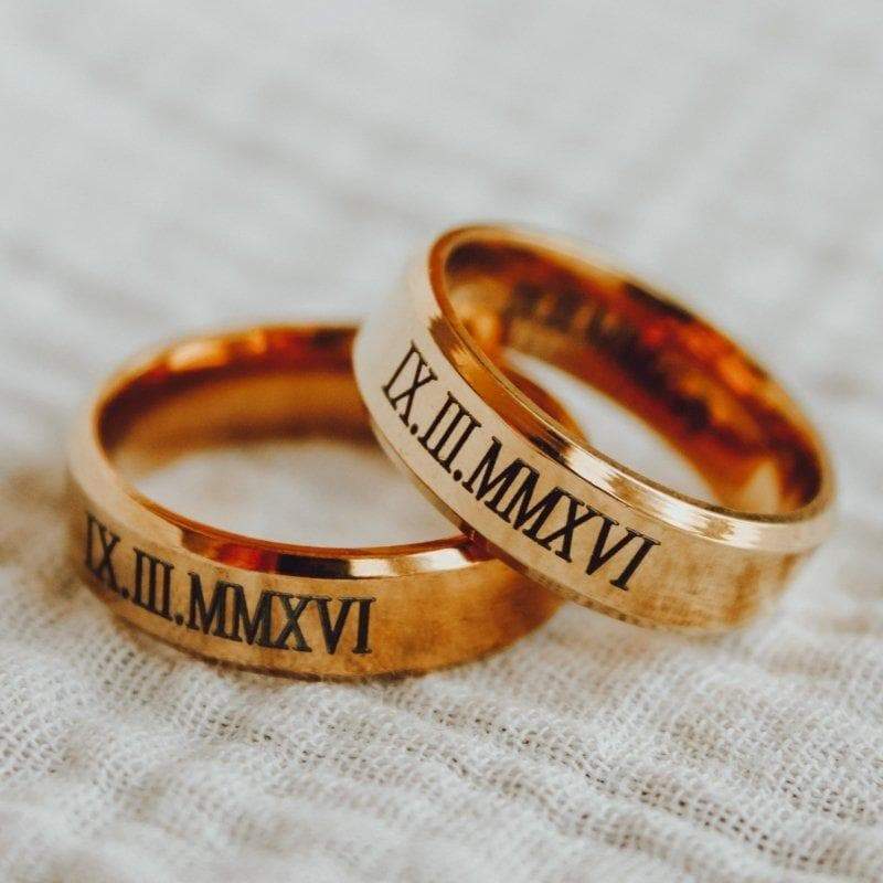 Golden Couple Rings with Customized Engraving